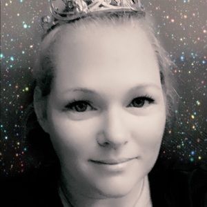 Meet your Posher, Joanne